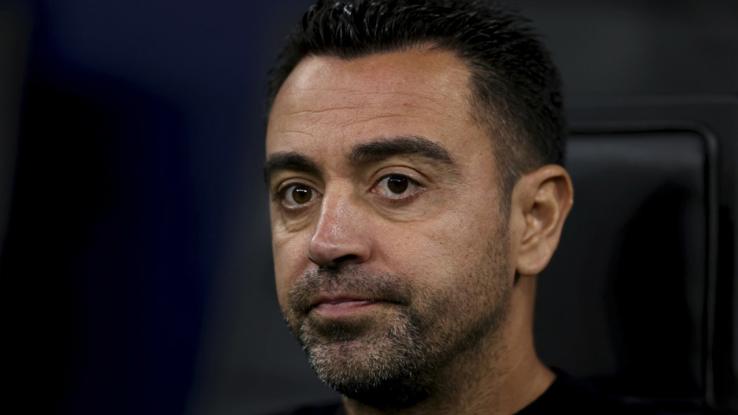 Xavi w ostatnich dniach jest pod dużą presją. Po kiepskich wynikach w Lidze Mistrzów Barca przegrała z Realem 1:3.