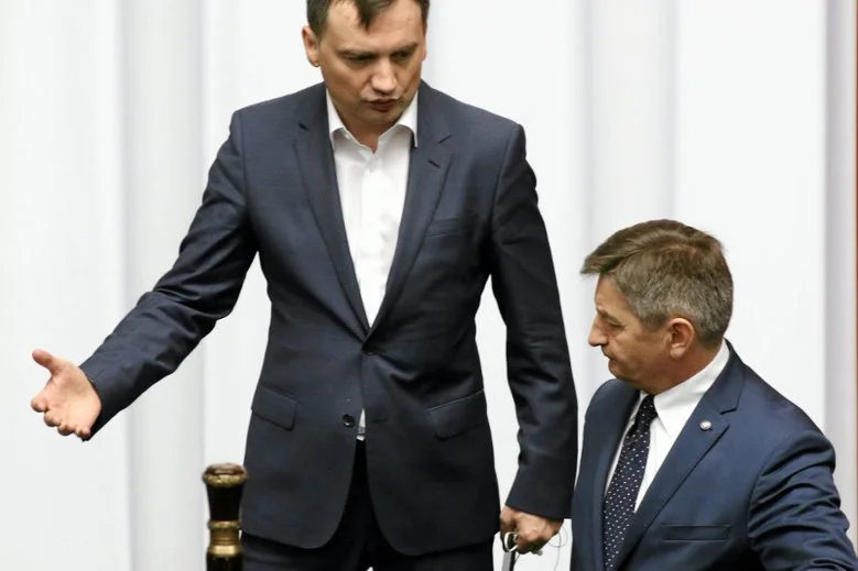 Prokuratura wszczęła postępowanie w sprawie wykorzystywania przez Marka Kuchcińskiego rządowego samolotu.
