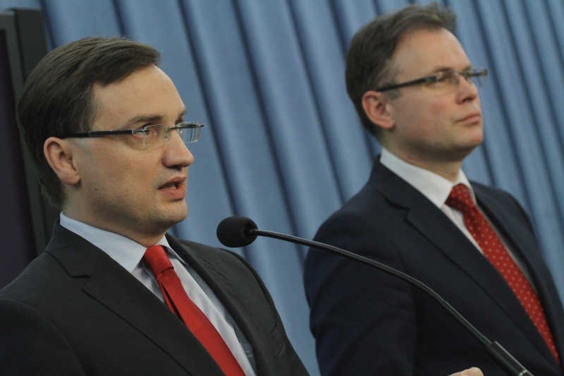 Arkadiusz Mularczyk przyznaje, że połączenie z PiS oznacza w praktyce wchłonięcie Solidarnej Polski.