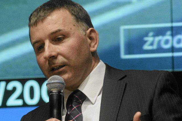 Prezes PKO BP Zbigniew Jagiełło jednego z nielicznych choć największego polskiego banku.