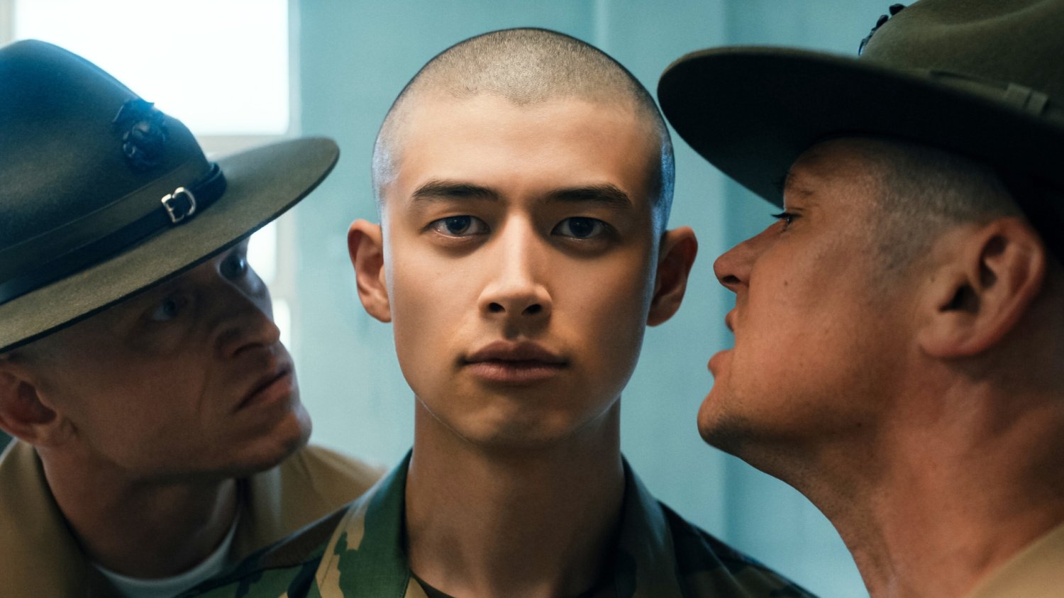 Polacy wybrali nową jedynkę Netfliksa. "Potwór" z tyłu, "Rekruci" na prowadzeniu "Rekruci" nowym numerem 1 na Netflix. To serial o wojsku i braterstwie
