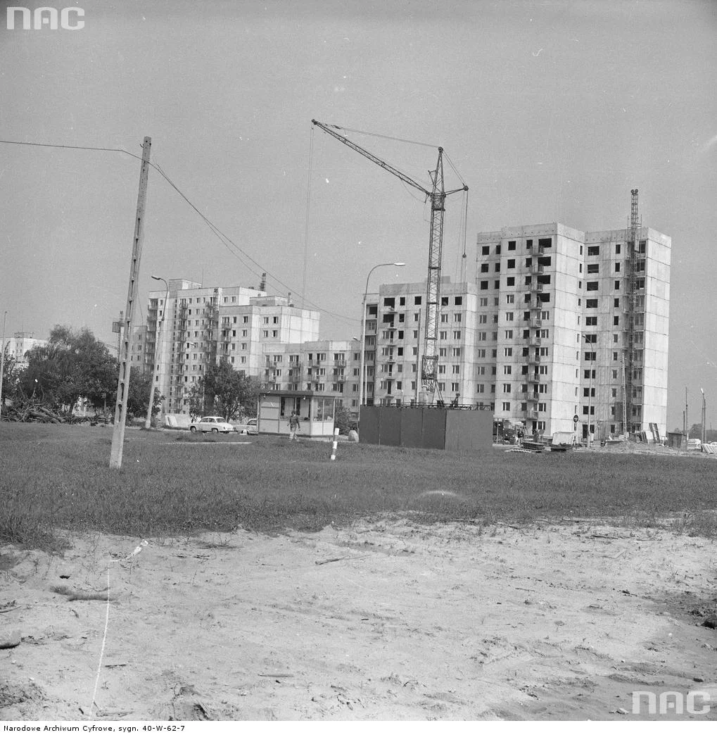 Budowa bloków na osiedlu Ursynów. 1977 rok.