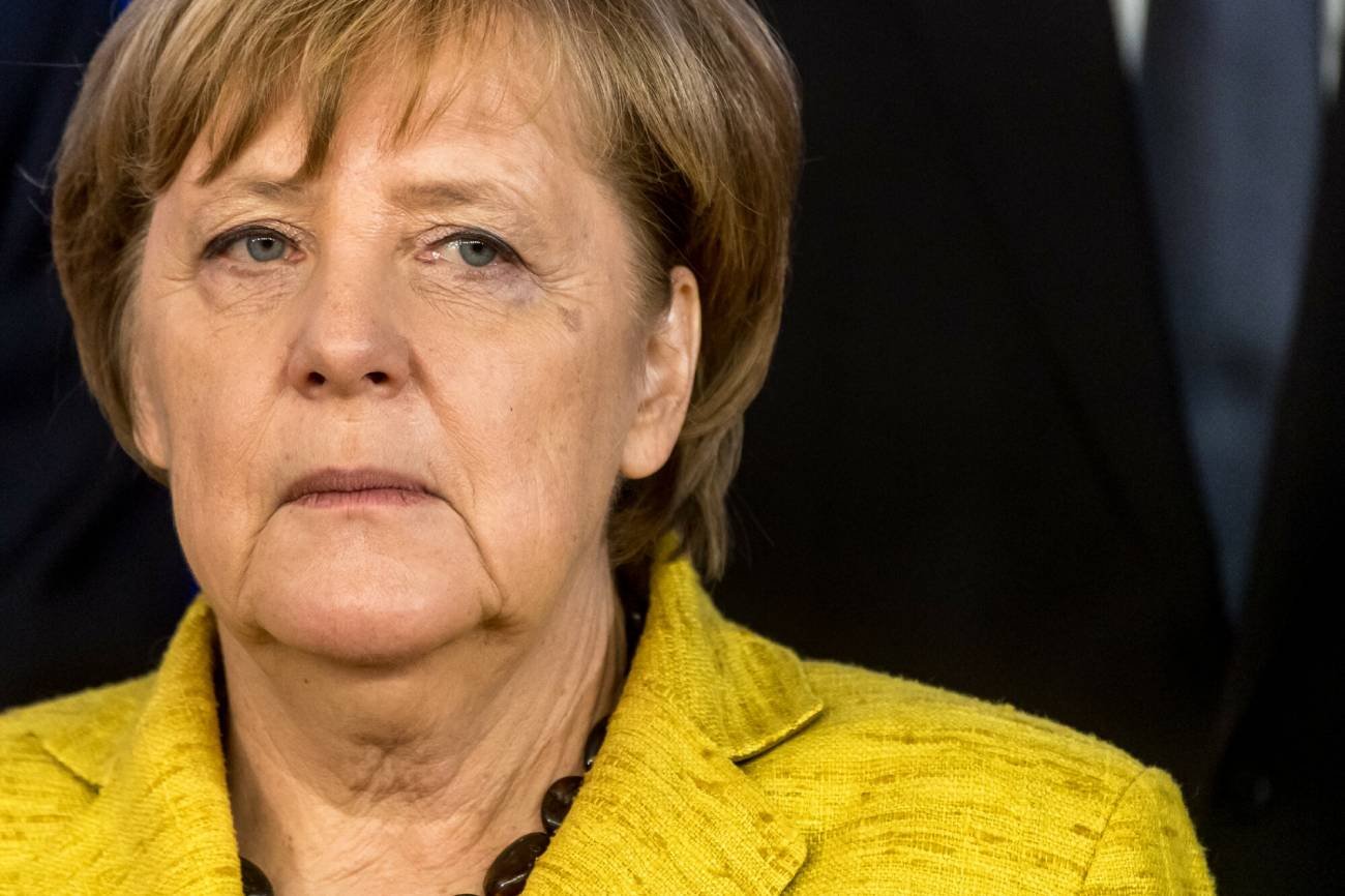 Angela Merkel jest wstrząśnięta śmiercią swojego byłego powiernika.