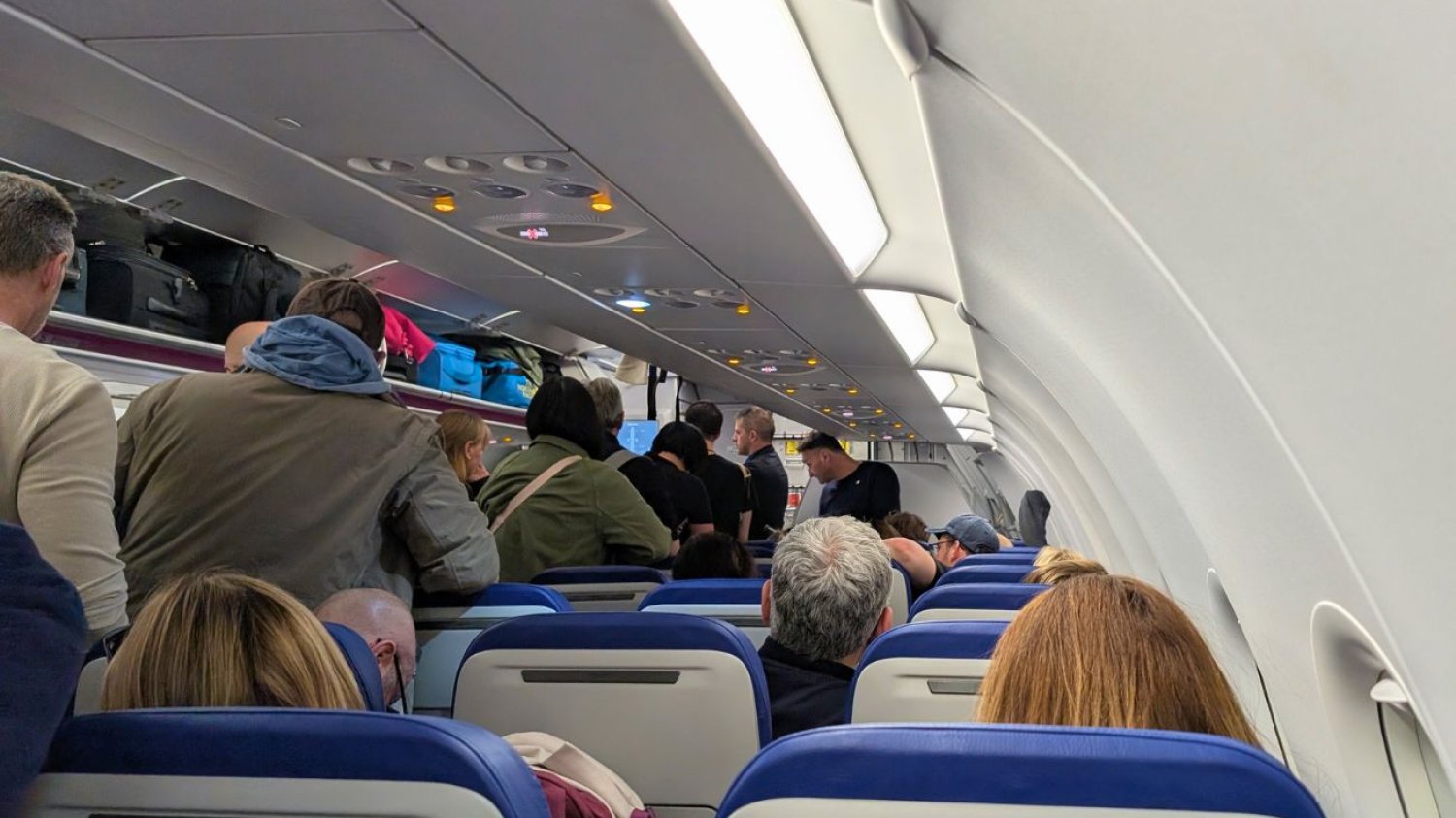 W samolotach stresują nas turbulencje i płaczące dzieci Pasażerów samolotów stresują płaczące dzieci