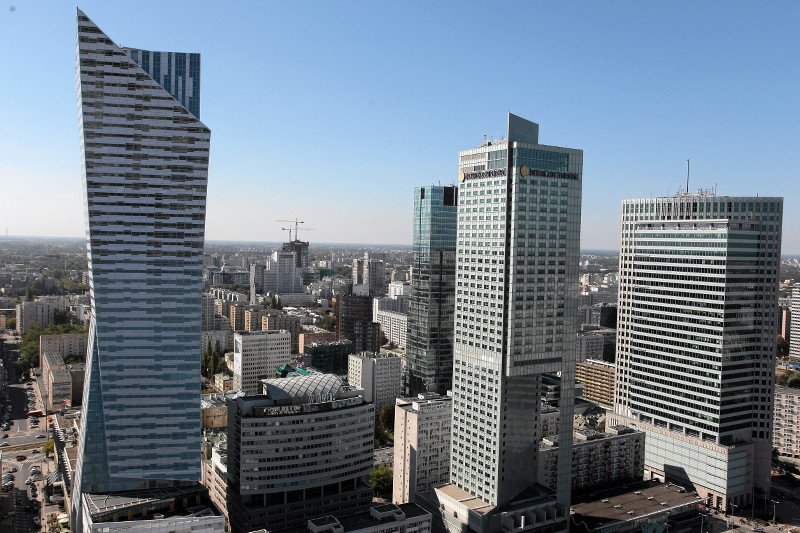 Niemieckie media: „W Warszawie coraz intensywniej pachnie wojną”