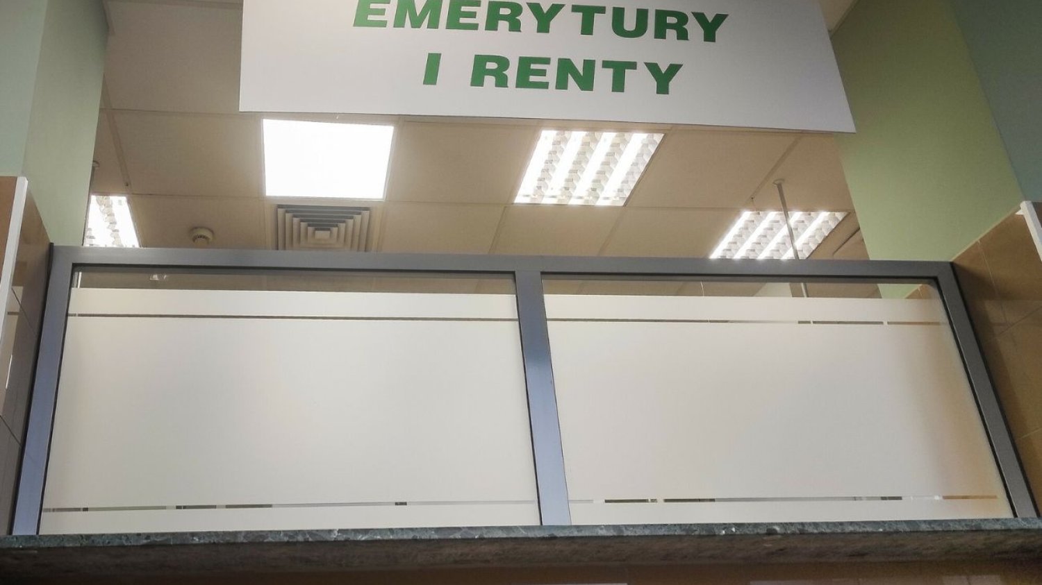 ZUS wypłaci emerytury szybciej. Oto harmonogram na maj. ZUS przyspiesza terminy wypłat emerytury. Podano kalendarz.