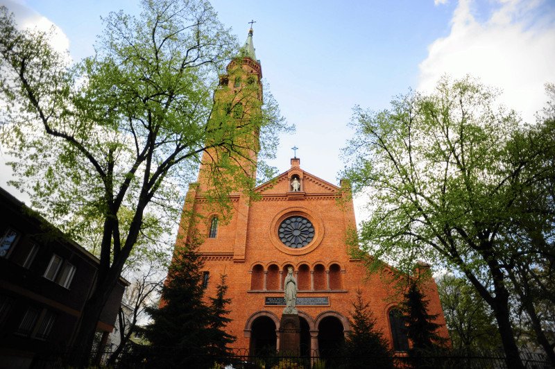 Kościół św. Augustyna w Warszawie na Nowolipkach. To tu w czwartek doszło do napadu, w którym zginął 65-letni mężczyzna.