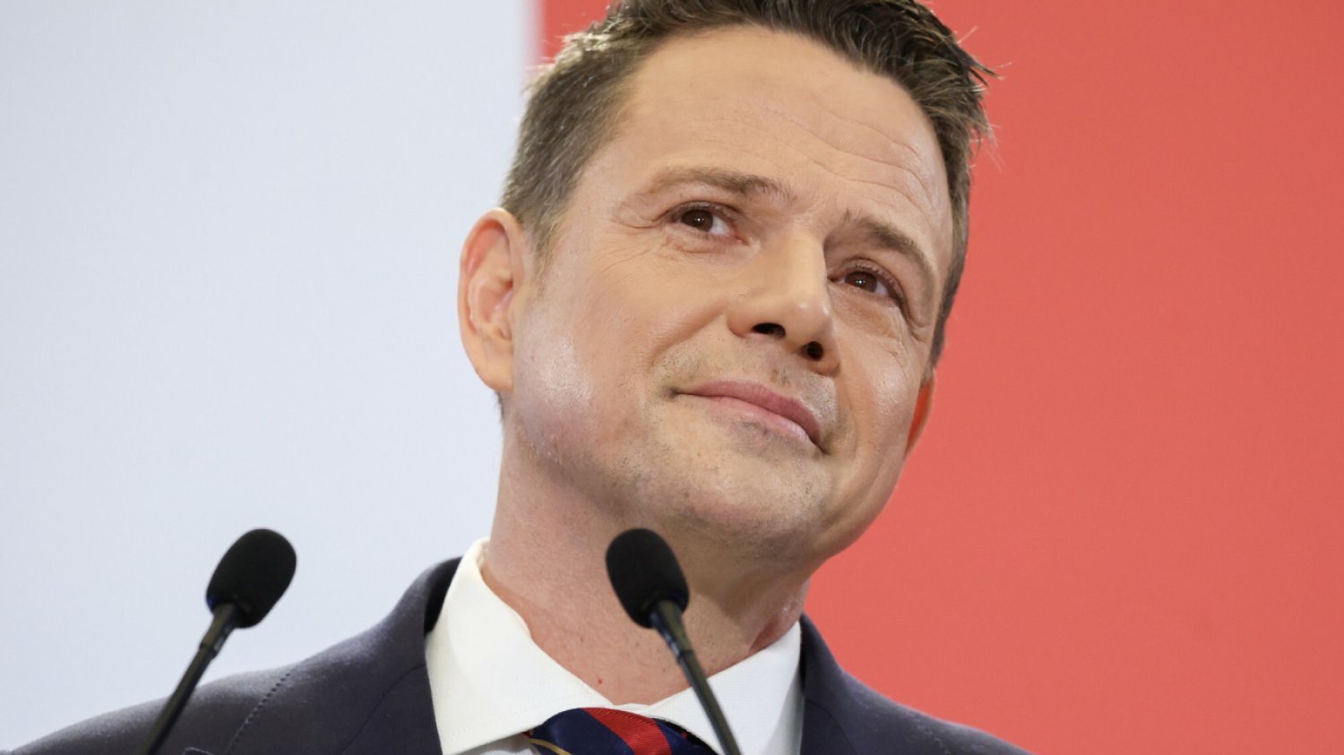 Debata Trzaskowski-Nawrocki. Kandydat KO "nie ma problemu" z warunkami sztabu PiS.
