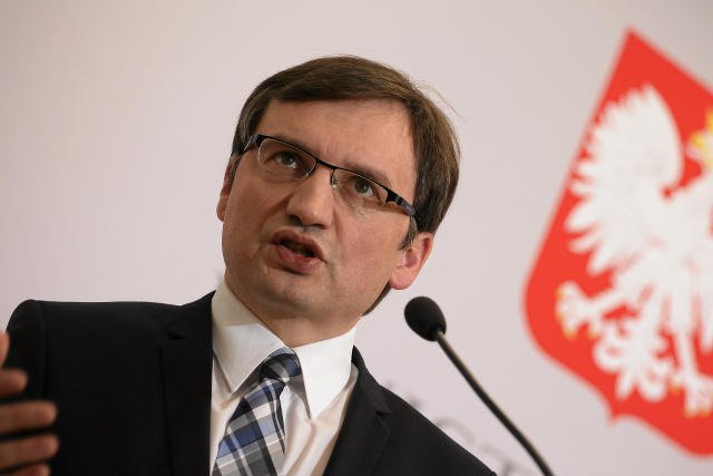 Zbigniew Ziobro nie zgadza się na łagodny wyrok dla gwałcicieli