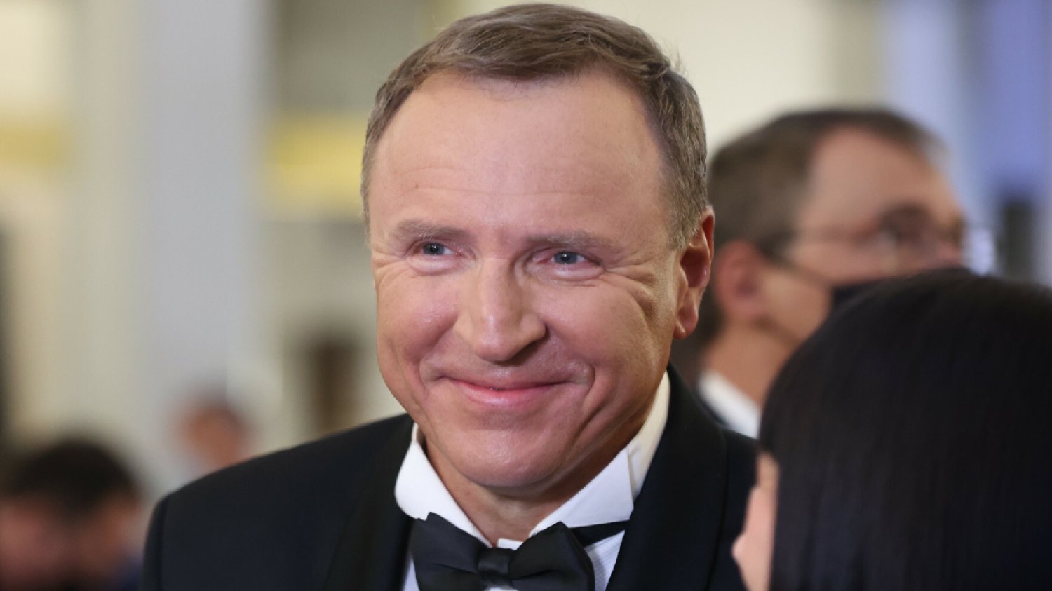 Zakażenie Jacka Kurskiego. 800 osób złoży wyjaśnienia ws. prezesa TVP