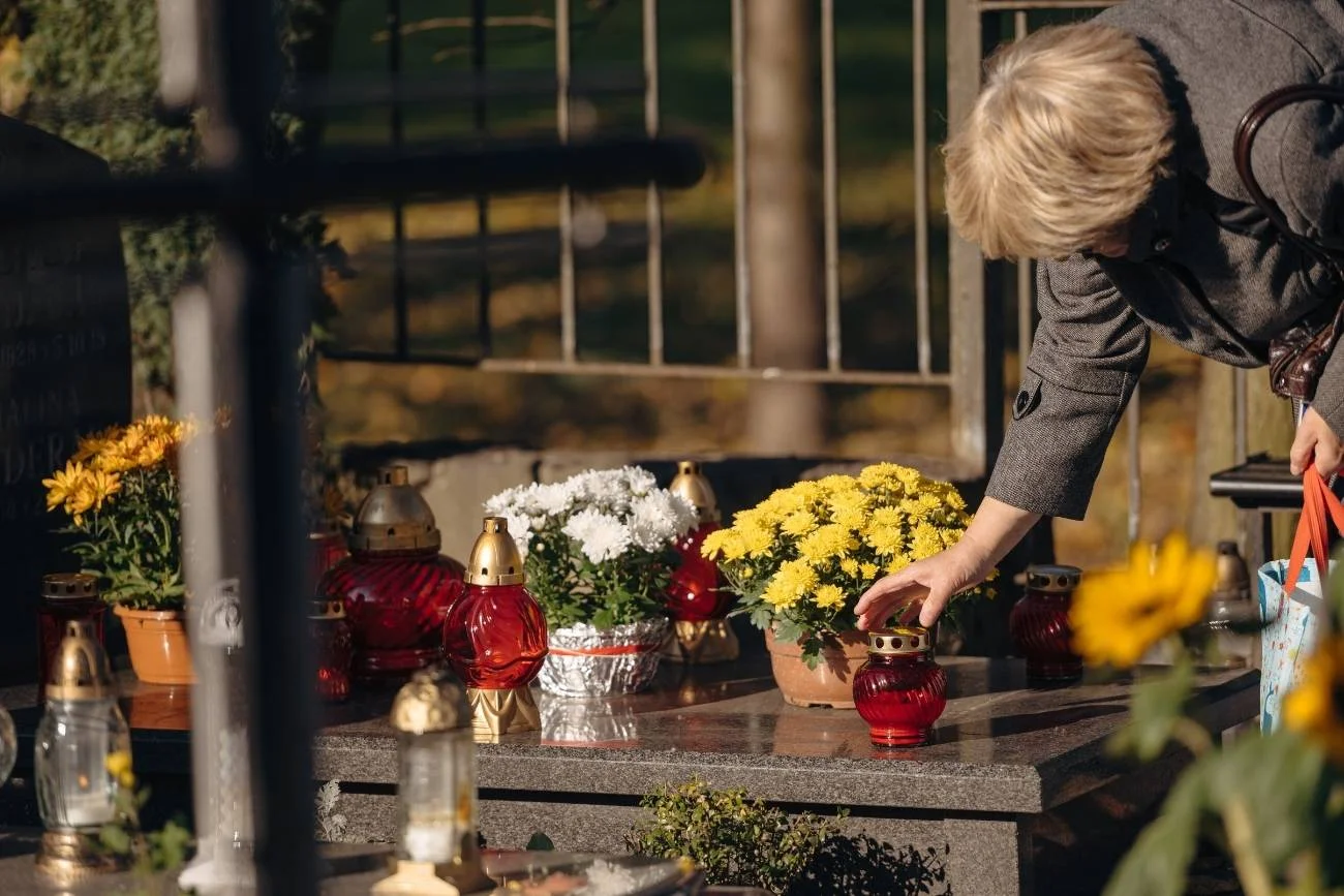 Zmiany w zasiłku pogrzebowym od 2026 roku. O tyle wzrośnie kwota.