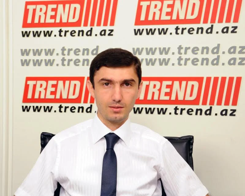 Elchin Mehdiyev, dziennikarz z Azerbejdżanu.
