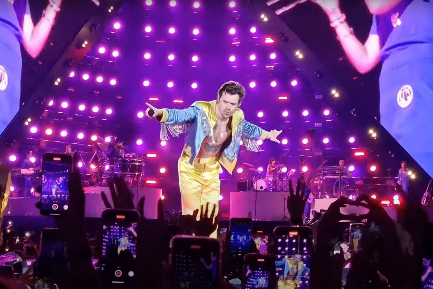 harry styles koncert warszawa pge narodowy lista piosenek co zagrał