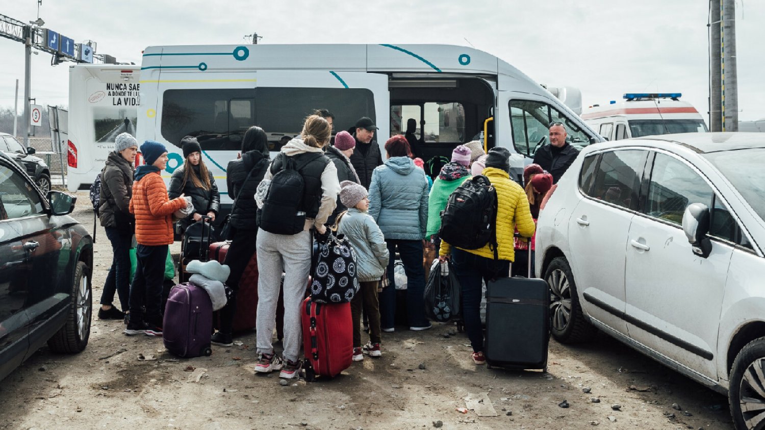 Ukraińcy opuszczają Polskę i jadą do Niemiec. Ekspert wyjaśnia, dlaczego.