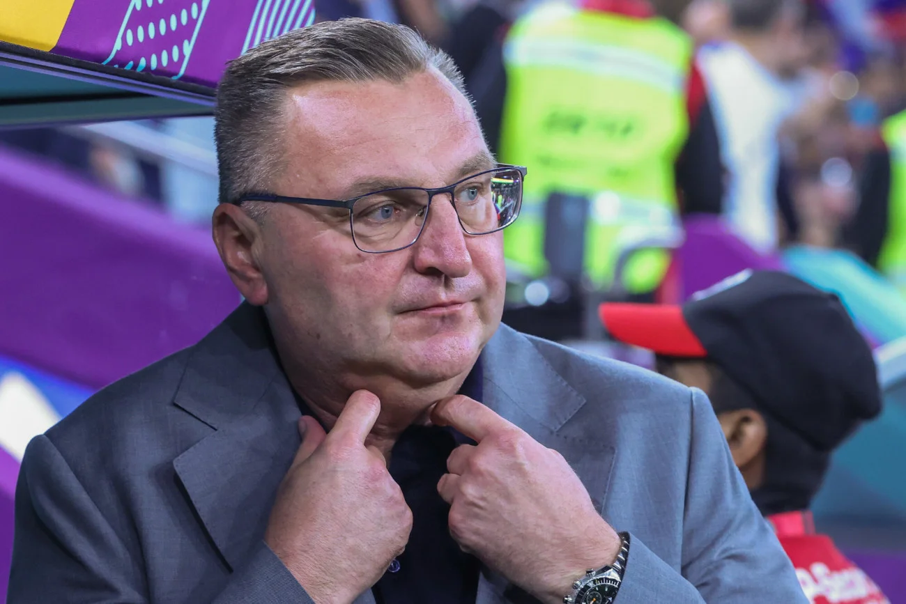 Czesław Michniewicz mówi, że "było, minęło...", ale temat "afery premiowej wrócił właśnie dzięki niemu.