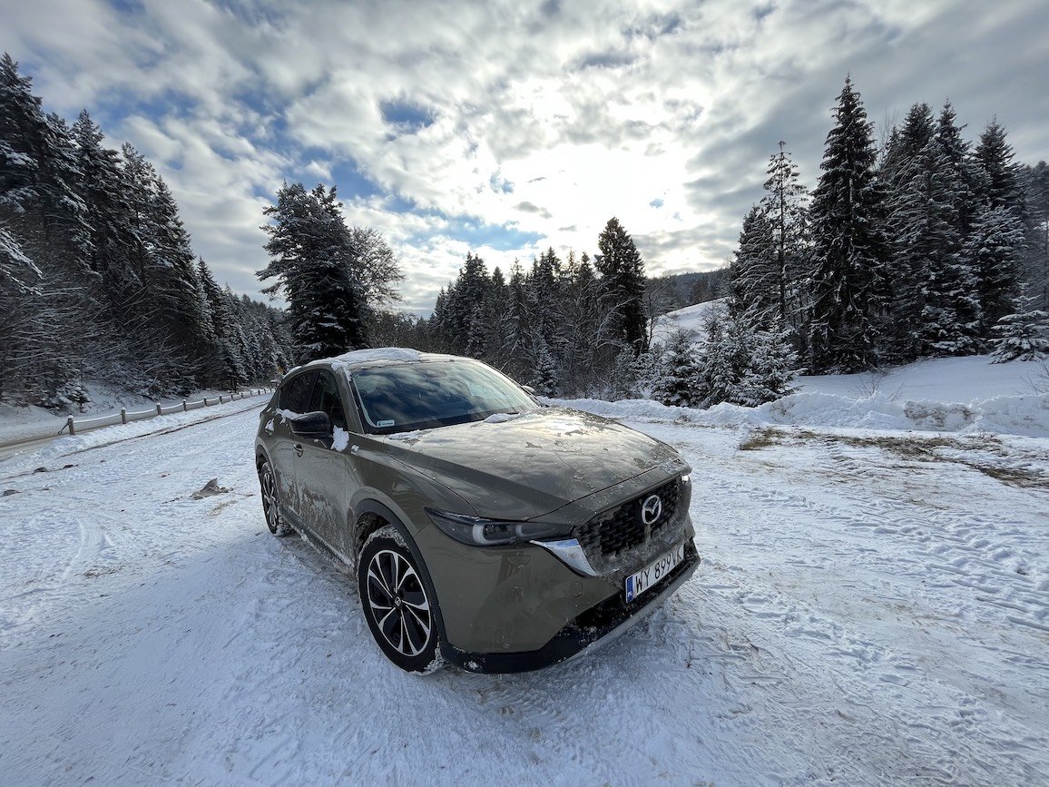 Mazda CX-5 sprawdziła się na górskich drogach.
