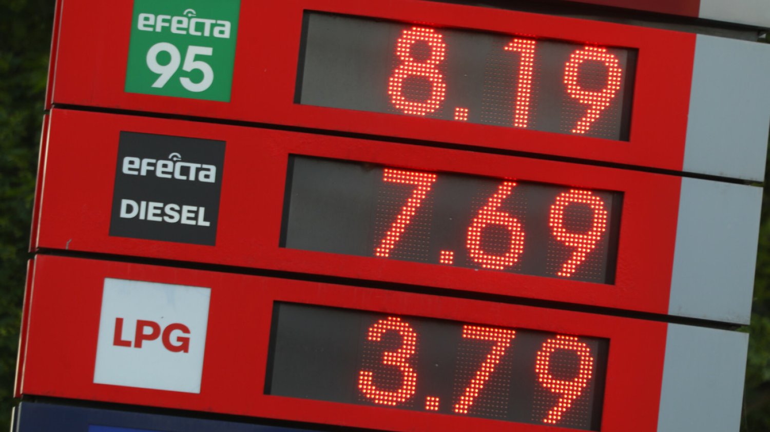 Na stacji Orlen w Legionowie litr benzyny 95 kosztował 8,19 zł. Zdjęcie z 3 czerwca