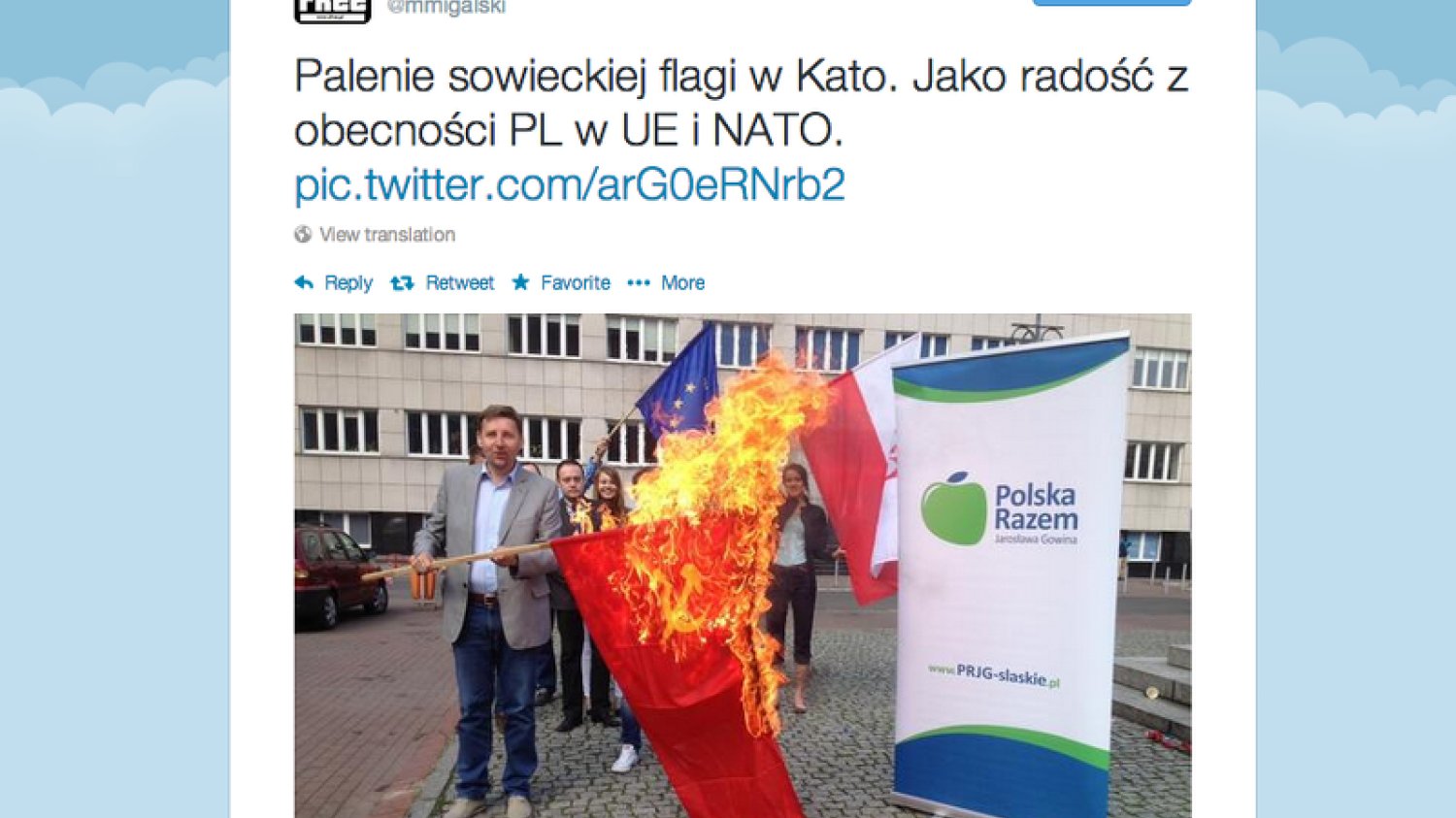 Poseł Polski Razem Marek Migalski w akcji przed majowymi wyborami.
