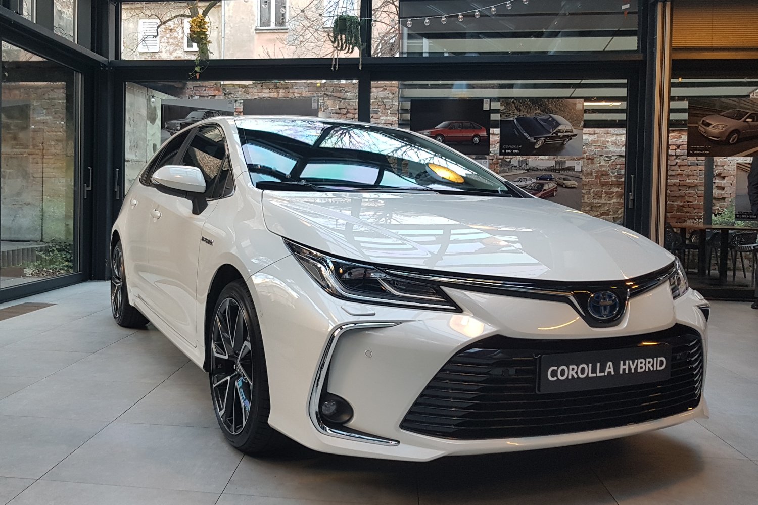 Nowa Toyota Corolla wyznacza standardy w swojej klasie.