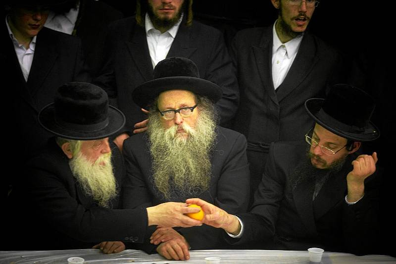 Czy Żydzi muszą obawiać się jedynie skrajnej prawicy? O wiele większym zagrożeniem dziś okazują się skrajni w poglądach muzułmanie.