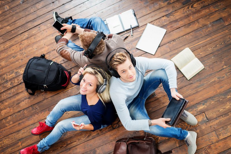 Dorastali w świecie gadżetów i nowoczesnych technologii