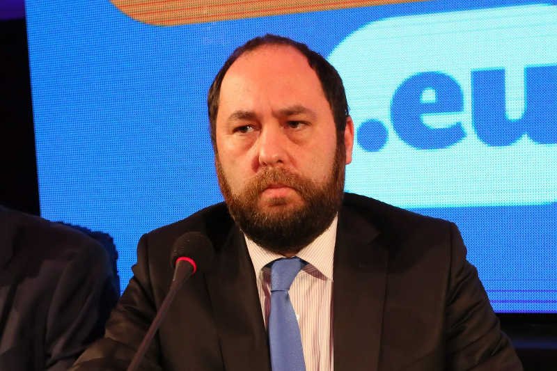 Jan Hartman przekonuje, że nie jest za legalizacją kazirodztwa.