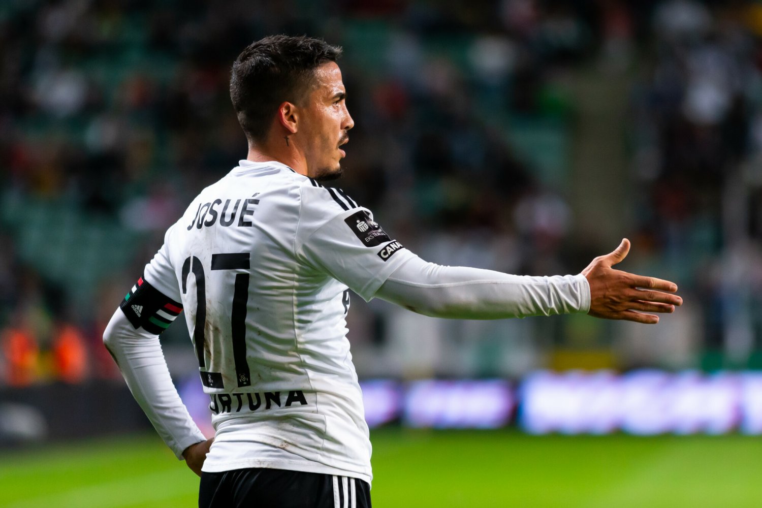 Josue strzelił w sobotę trzy gole i dał zwycięstwo Legii nad Jagiellonią w Białymstoku