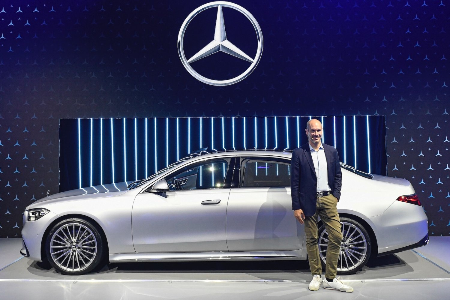 Wolfgang Bremm von Kleinsorgen przy swojej limuzynie