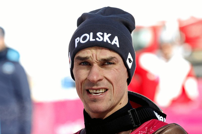 Dlaczego Piotr Żyła nie wystąpi w konkursie na skoczni normalnej HS 109 na igrzyskach olimpijskich w Pjongczang. Jan Szturc ujawnił, czego potrzebuje popularny skoczek.