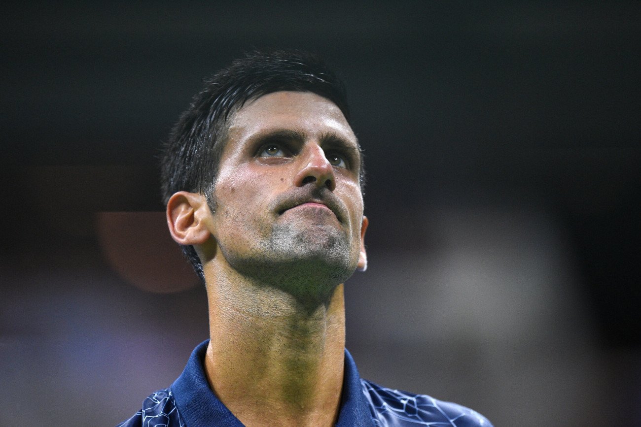 Novak Djoković może mieć kolejne problemy z szansami gry w turnieju wielkoszlemowym. Tym razem mowa o Roland Garros.