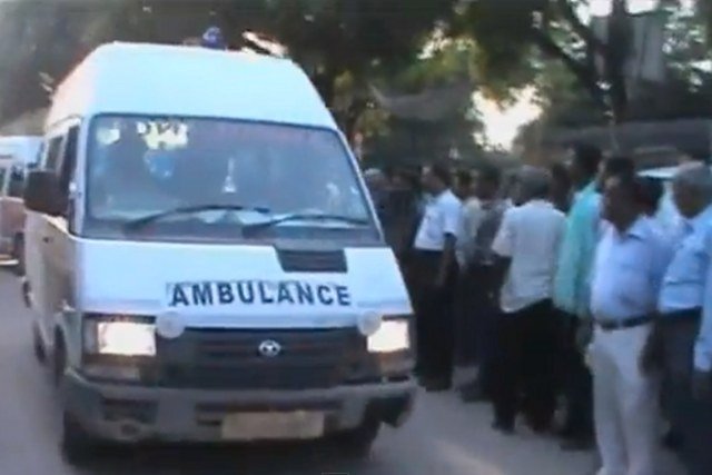 W wyniku zatrucia zmarło 21 uczniów. 28 chorych dzieci przewieziono do szpitali