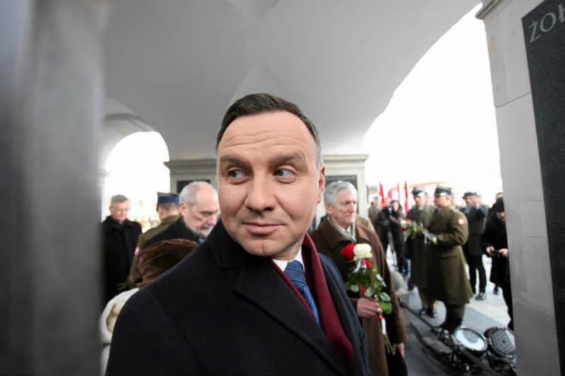 Posłanka PiS składa doniesienie do KRRiT – chce bronić czci i godności Andrzeja Dudy.