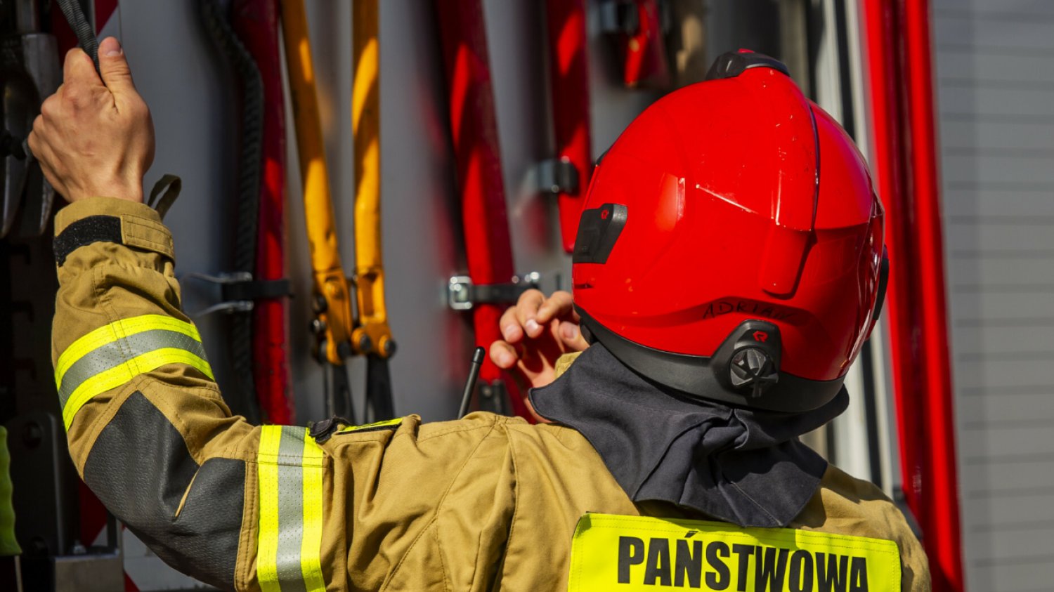 Pożar w kamienicy we Wrocławiu. Nie żyją dwie osoby