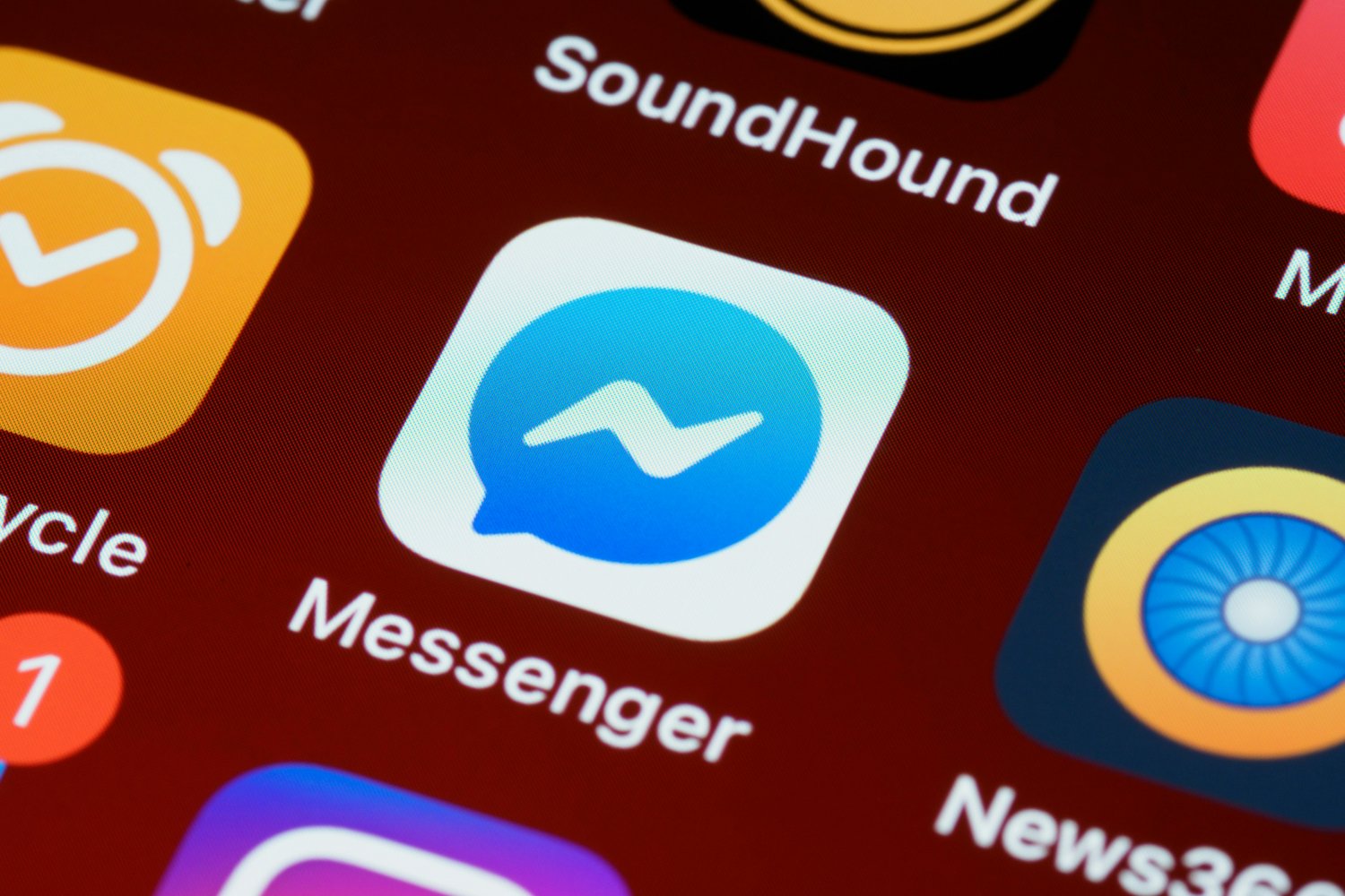 Facebook Messenger nie działa. Użytkownicy zgłaszają problemy z komunikatorem Mety