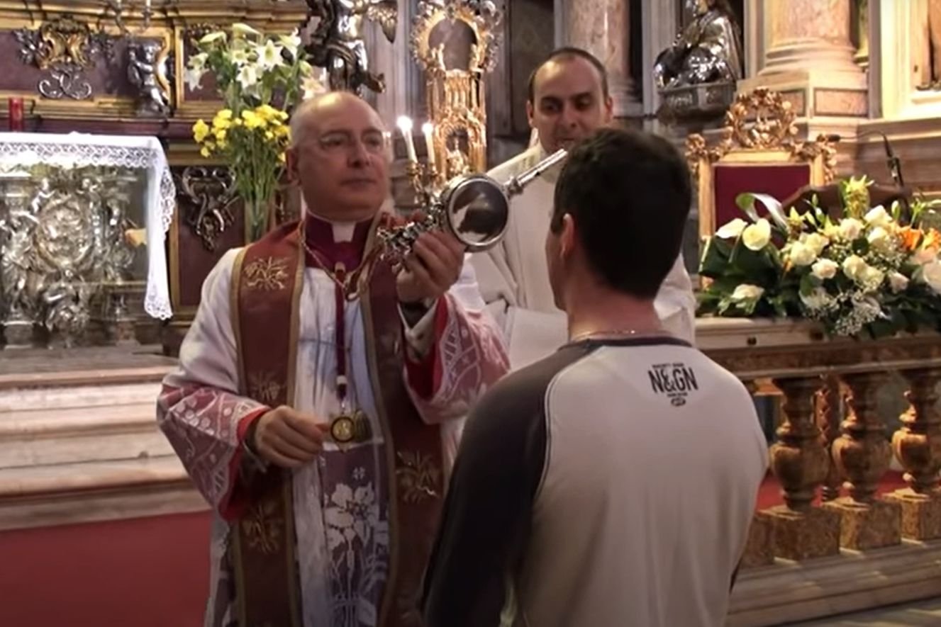 Kościół w Neapolu co roku obchodzi cud świętego Januarego.