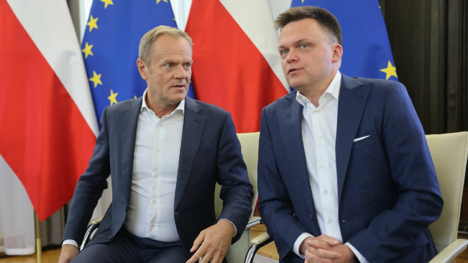 Sondaż – Tusk dogania Kaczyńskiego, ale to PiS weźmie władzę.