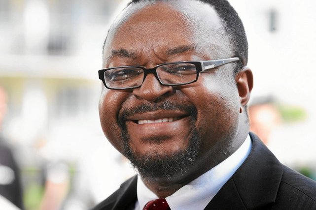 Poseł Platformy Obywatelskiej John Godson zagłosował przeciwko wszystkim projektom ustaw o związkach partnerskich