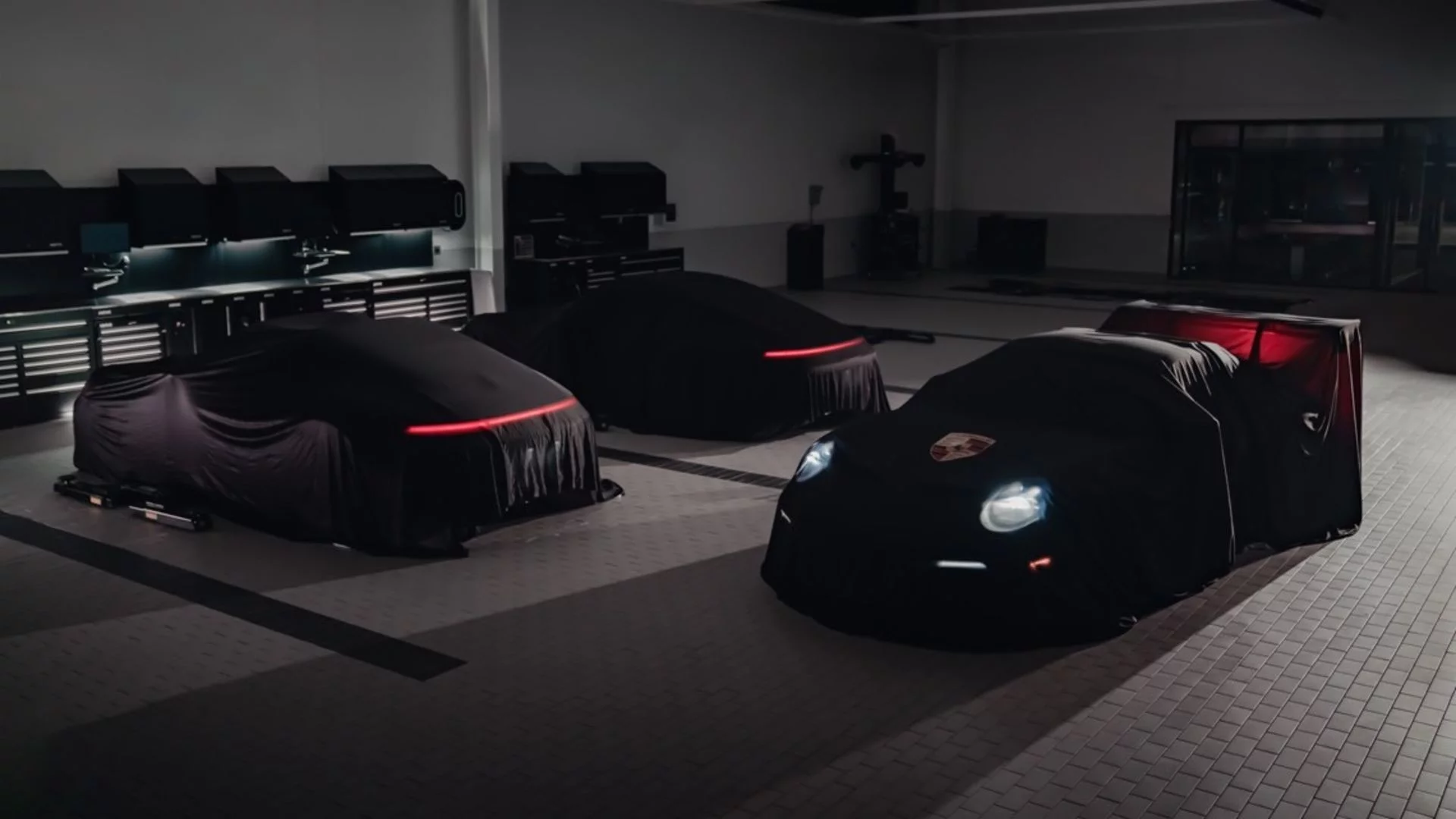 Nowe Porsche 911 w kooperacji z Pixar Nowe Porsche 911 w kooperacji z Pixar