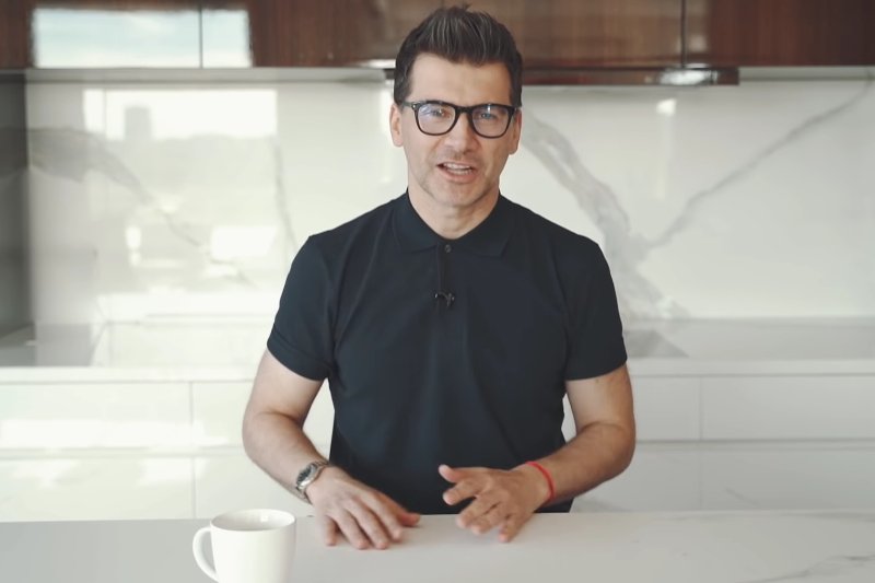 Kammel nagrał filmik o hejcie w sieci. Przy okazji powrócił do "Cudu życia"