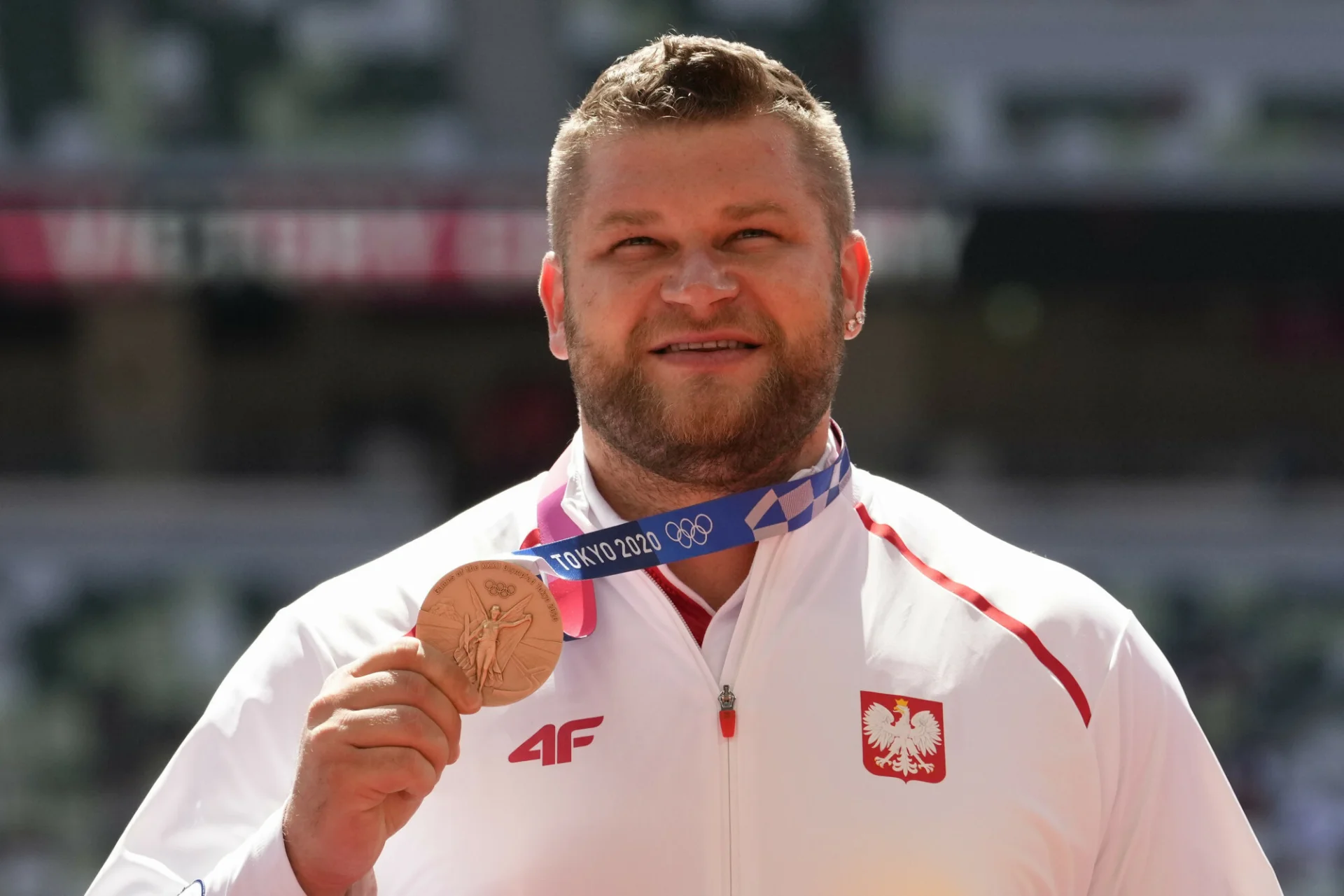 Paweł Fajdek w mocnych słowach skomentował atak piosenkarza Ivana Komarenki na naszą olimpijkę