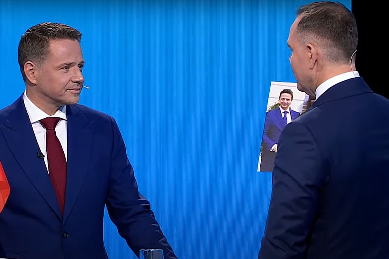 Nawrocki nagle wyciągnął zdjęcie Trzaskowskiego i... zaatakował go "pedofilem z Targówka"
