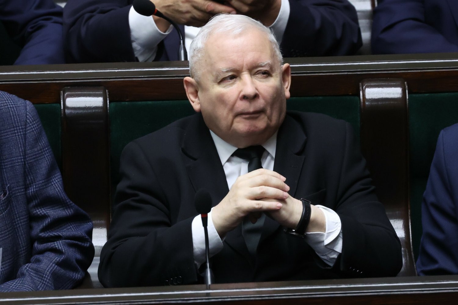 Nowy sondaż partyjny. KO upokarza PiS, mocny wynik ma Trzecia Droga.