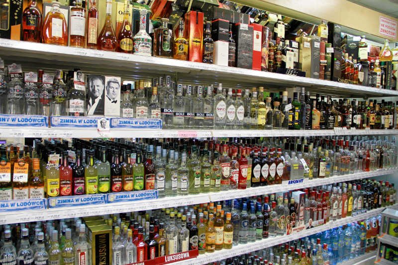 Ile cukru jest w alkoholu? Sprawdził to brytyjski "The Telegraph"