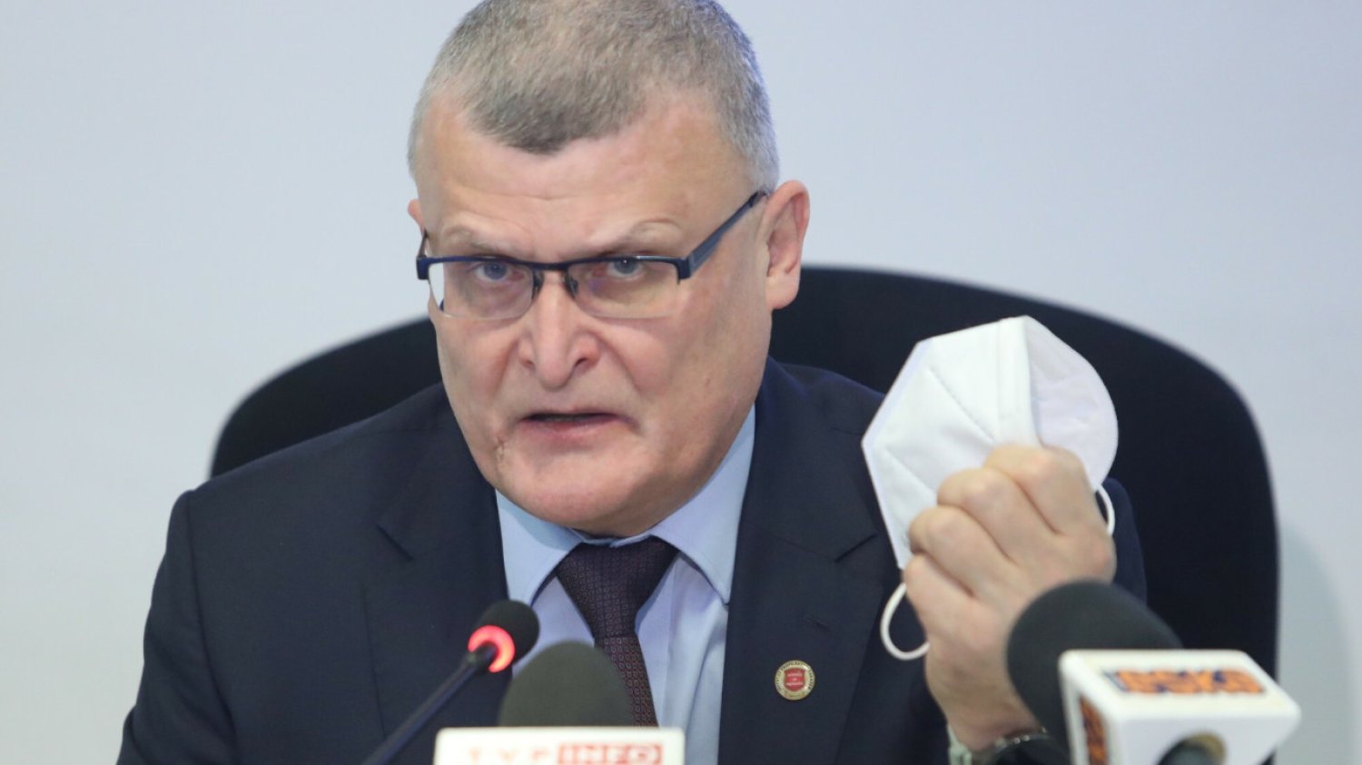 Dr Paweł Grzesiowski odważnie krytykował działania rządu PiS podczas pandemii.