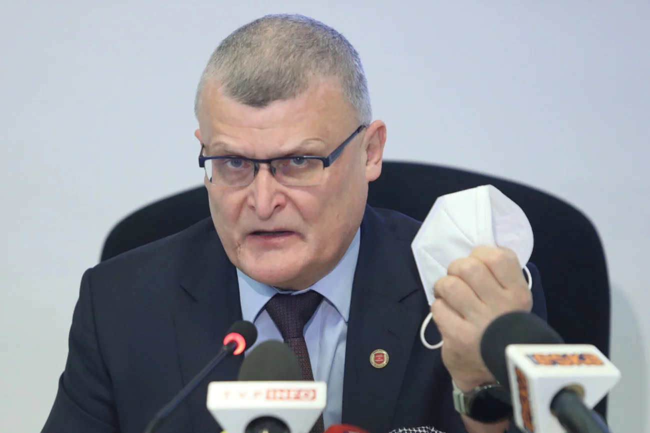 Dr Paweł Grzesiowski odważnie krytykował działania rządu PiS podczas pandemii.