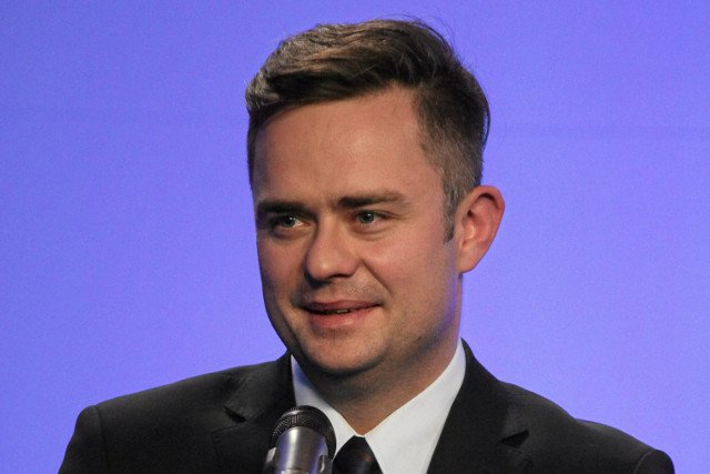 Adam Hofman oraz Mariusz Antoni Kamiński polecieli do Madrytu w ramach wypełniania obowiązków służbowych