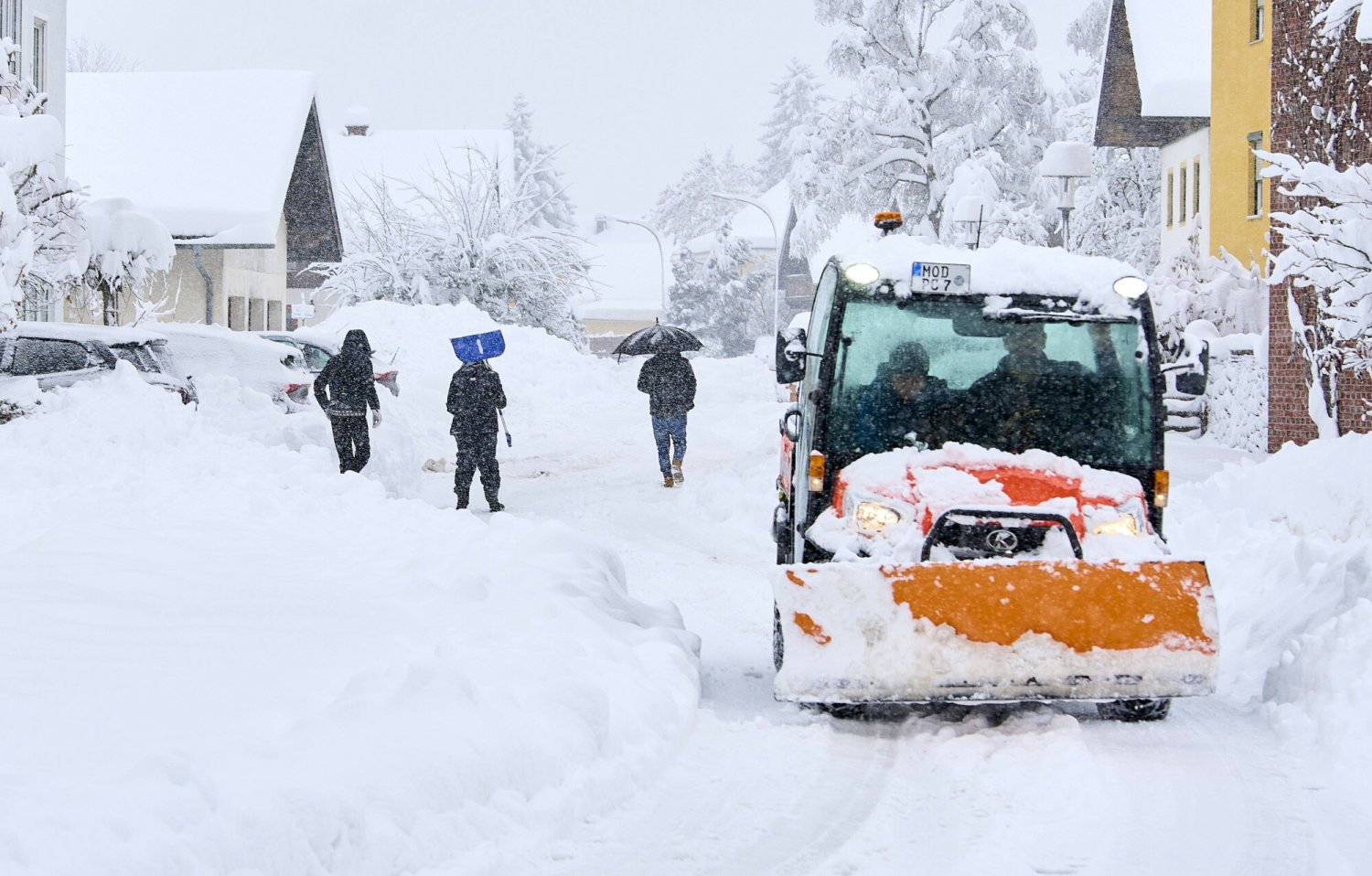 Na zdjęciu zaśnieżone miasteczko w Niemczech