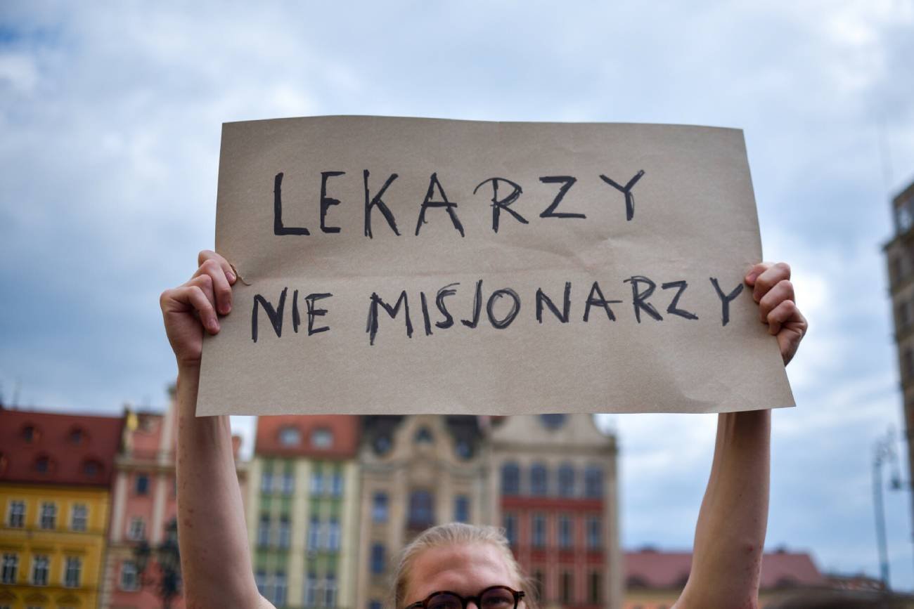 Ministerstwo zajmie się lekarzami, którzy odmawiali aborcji. Co ich czeka?