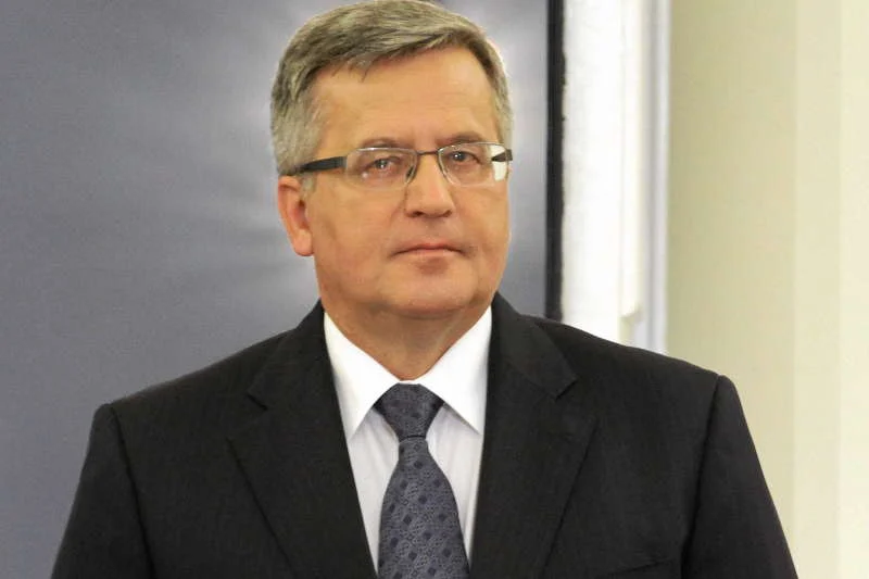 Bronisław Komorowski w rozmowie z Kamilem Durczokiem stwierdził, że potrzebne są w Polsce referenda