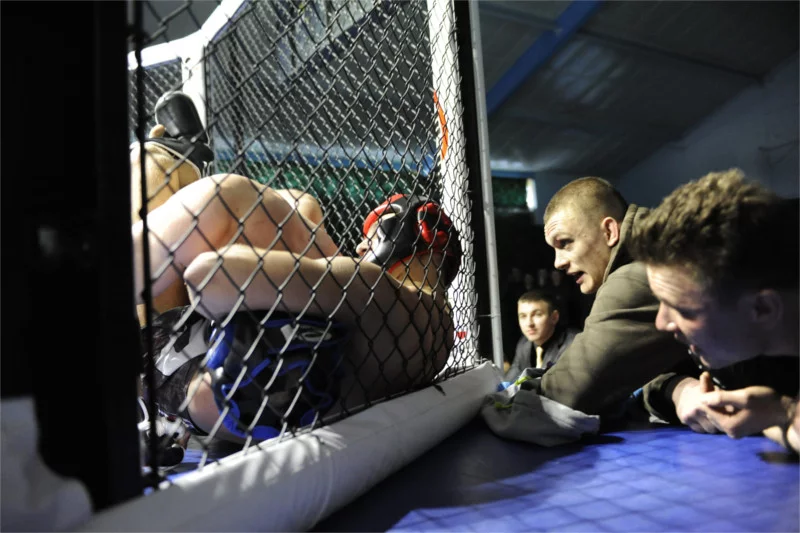 MMA to ciężki kawałek chleba.